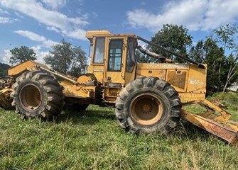 John Deere 748GII Skidder